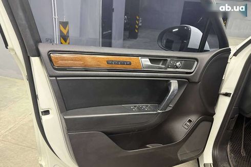 Volkswagen Touareg 2017 - фото 7