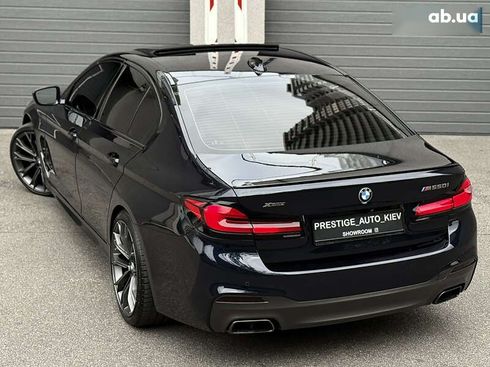 BMW 5 серия 2018 - фото 29