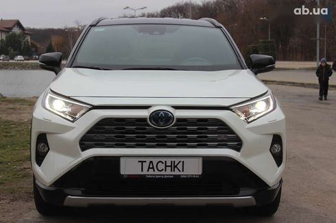 Toyota RAV4 2019 - фото 4