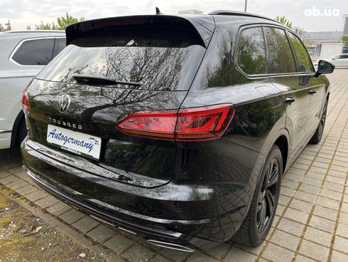 Volkswagen Touareg 2022 - фото 11