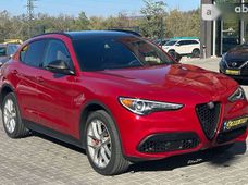 Продажа б/у Alfa Romeo Stelvio 2017 года в Черновцах - купить на Автобазаре