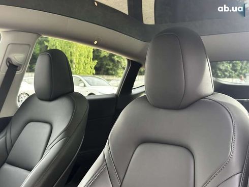 Tesla Model Y 2024 - фото 14