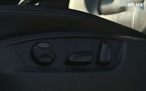Volkswagen Touareg 2012 - фото 17