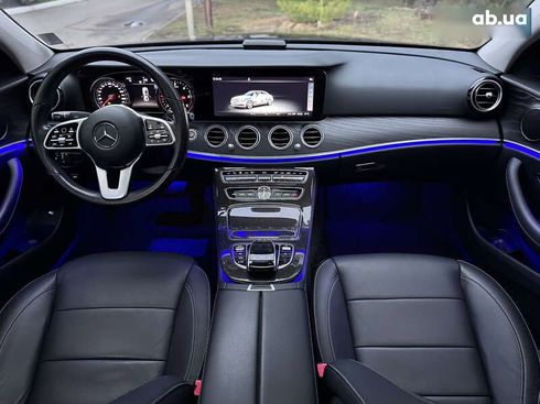 Mercedes-Benz E-Класс 2019 - фото 22
