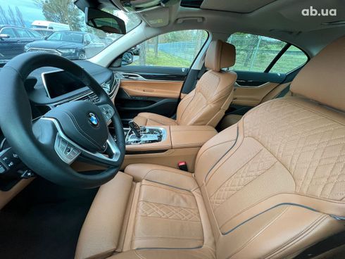 BMW 7 серия 2021 - фото 8