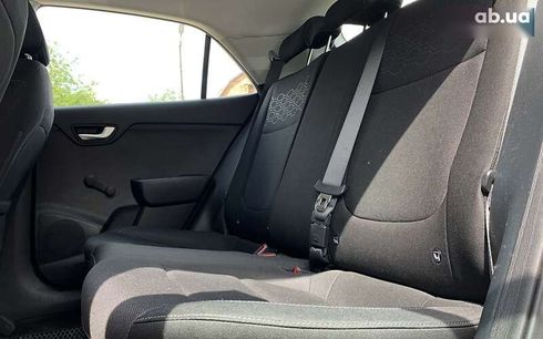 Kia Rio 2016 - фото 17