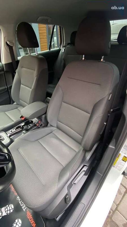 Volkswagen Golf 2018 - фото 16