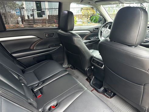 Toyota Highlander 2015 черный - фото 22