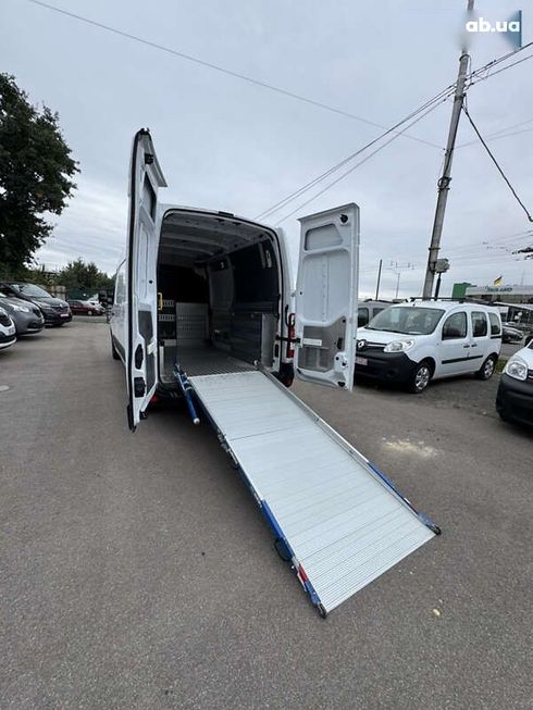 Renault Master 2021 - фото 28