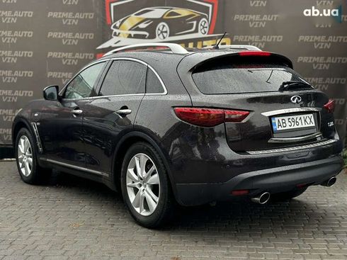Infiniti QX70 2013 - фото 19
