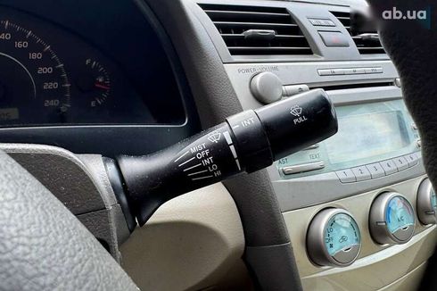 Toyota Camry 2008 - фото 17