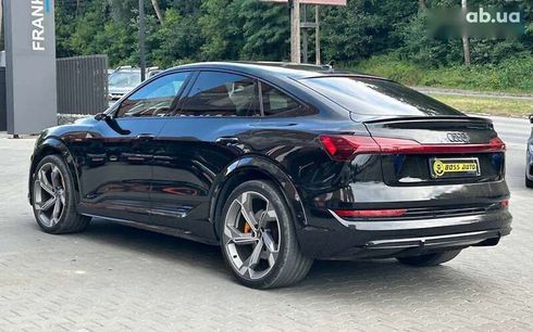 Audi E-Tron 2022 - фото 4