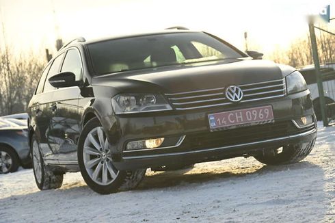 Volkswagen Passat 2012 - фото 2