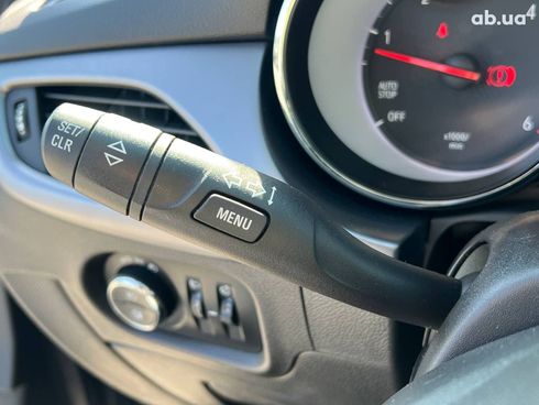 Opel Astra K Hatchback 2017 черный - фото 27