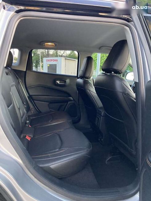 Jeep Compass 2018 - фото 2