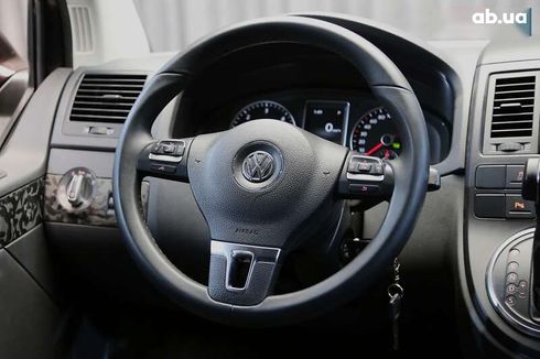 Volkswagen Multivan 2015 - фото 16