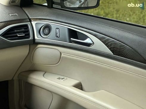 Lincoln MKZ 2017 - фото 30