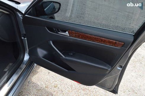 Volkswagen Passat 2012 - фото 17