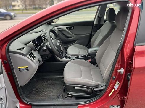 Hyundai Elantra 2014 - фото 12