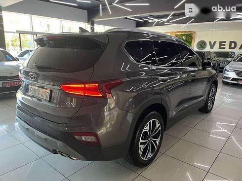 Hyundai Santa Fe 2019 - фото 8