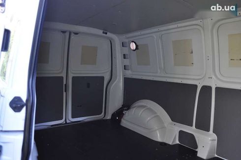 Volkswagen Transporter 2020 - фото 23