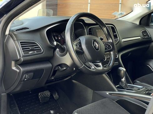 Renault Megane 2020 - фото 25
