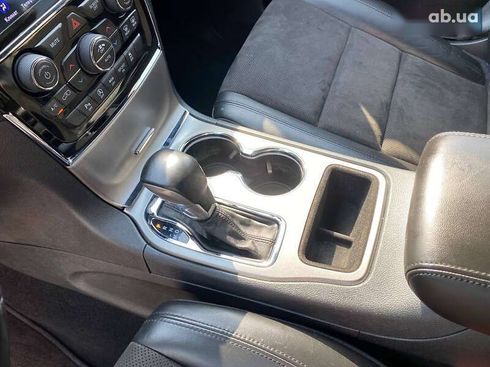 Jeep Grand Cherokee 2020 - фото 18