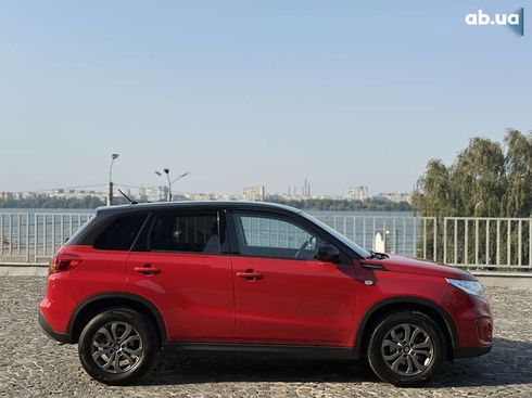 Suzuki Vitara 2016 - фото 4