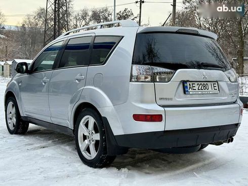 Mitsubishi Outlander XL 2007 - фото 16