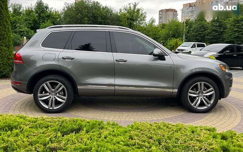 Volkswagen Touareg 2012 - фото 8