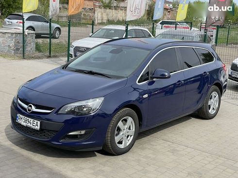 Opel Astra 2015 - фото 2