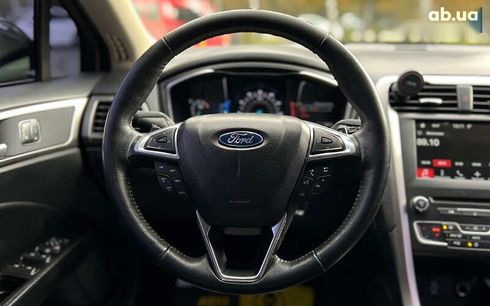 Ford Fusion 2018 - фото 11