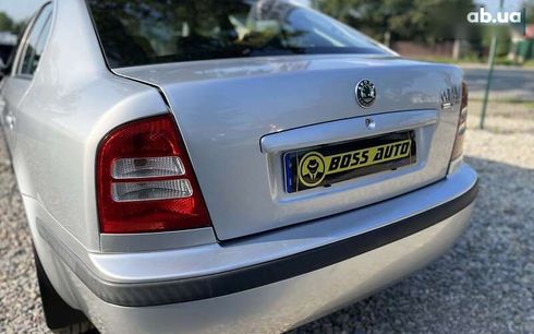 Skoda Octavia 2010 - фото 8
