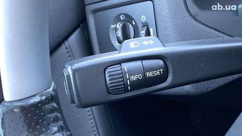 Volvo V50 2011 - фото 22