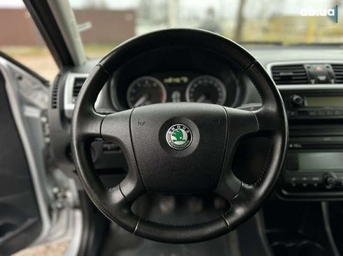 Skoda Fabia 2008 - фото 28
