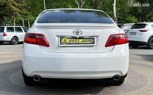 Toyota Camry 2008 - фото 6