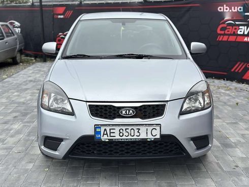 Kia Rio 2010 - фото 4