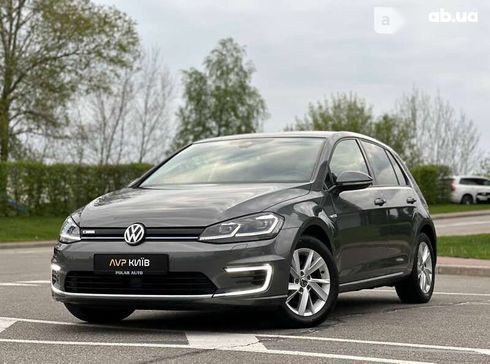 Volkswagen e-Golf 2020 - фото 7