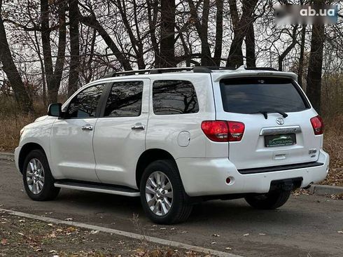 Toyota Sequoia 2016 - фото 9