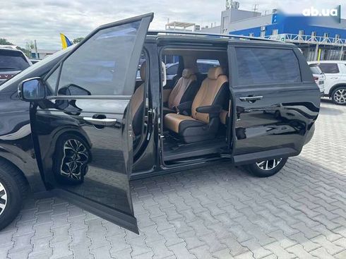 Kia Carnival 2021 - фото 7