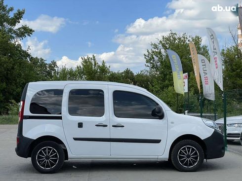 Renault Kangoo 2019 - фото 22