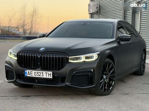 BMW 7 серия 2016 - фото 2