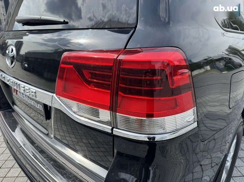 Toyota Land Cruiser 2014 - фото 10