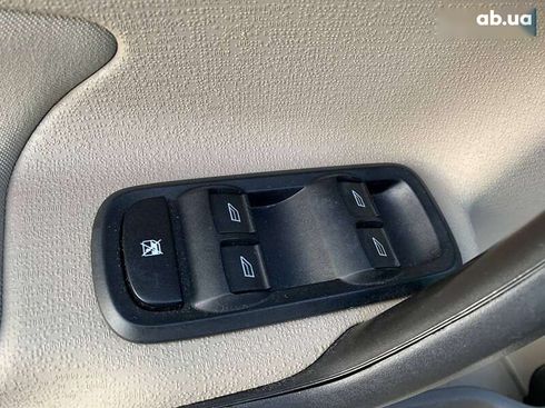 Ford Fiesta 2018 - фото 17