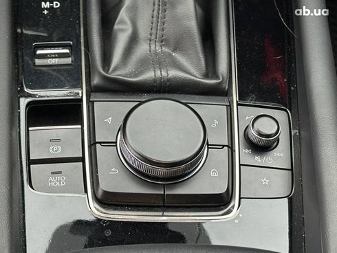 Mazda 3 2019 белый - фото 27