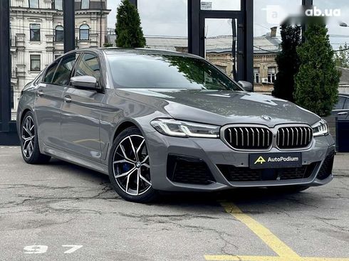 BMW 5 серия 2020 - фото 2