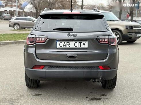 Jeep Compass 2020 - фото 6