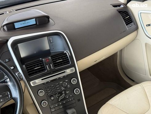 Volvo XC60 2009 черный - фото 20