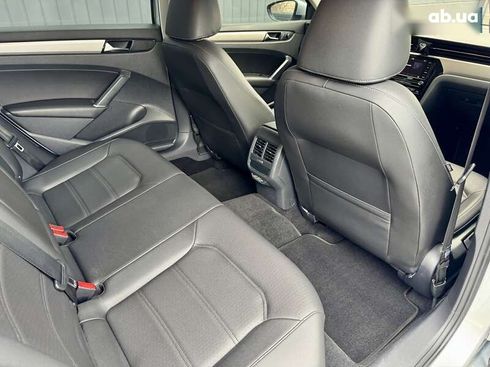 Volkswagen Passat 2020 - фото 27