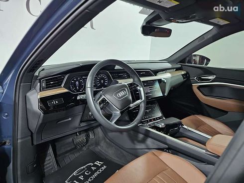 Audi Q8 e-tron 2023 - фото 23